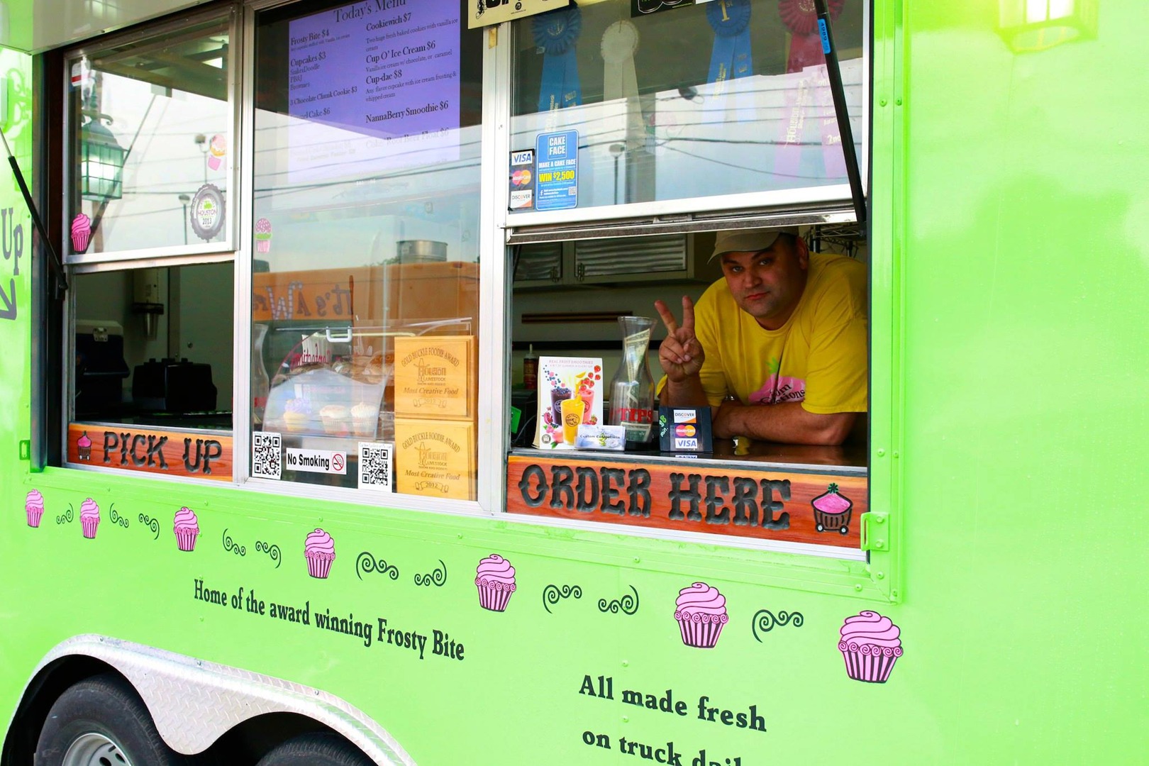 2014 Dessert Food Truck Of The Year Contest