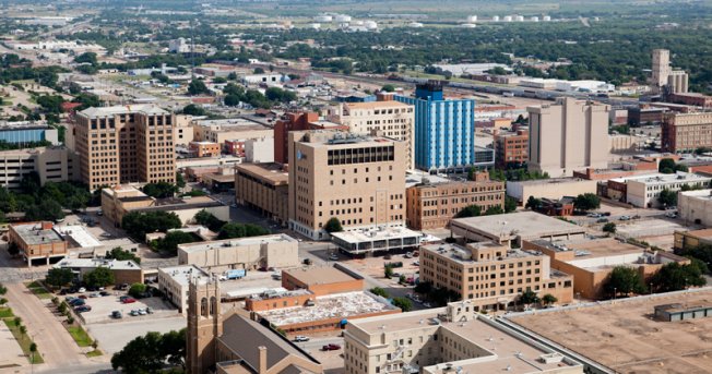 Wichita Falls Plans Downtown Food Truck District