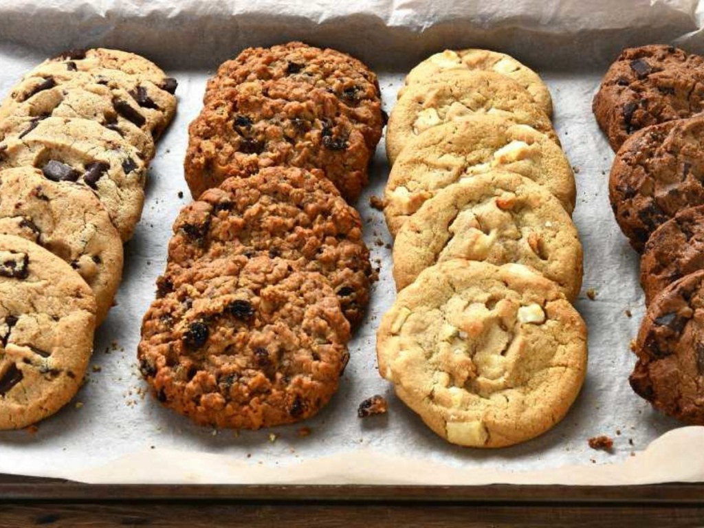 Что такое куки cookie простыми. Кукис сабвей. Шоколадное печенье. Печенье с шоколадом. Печенье сабвей.