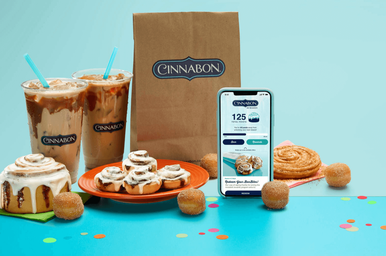 Cinnabon coffee, baked goods, and app.
